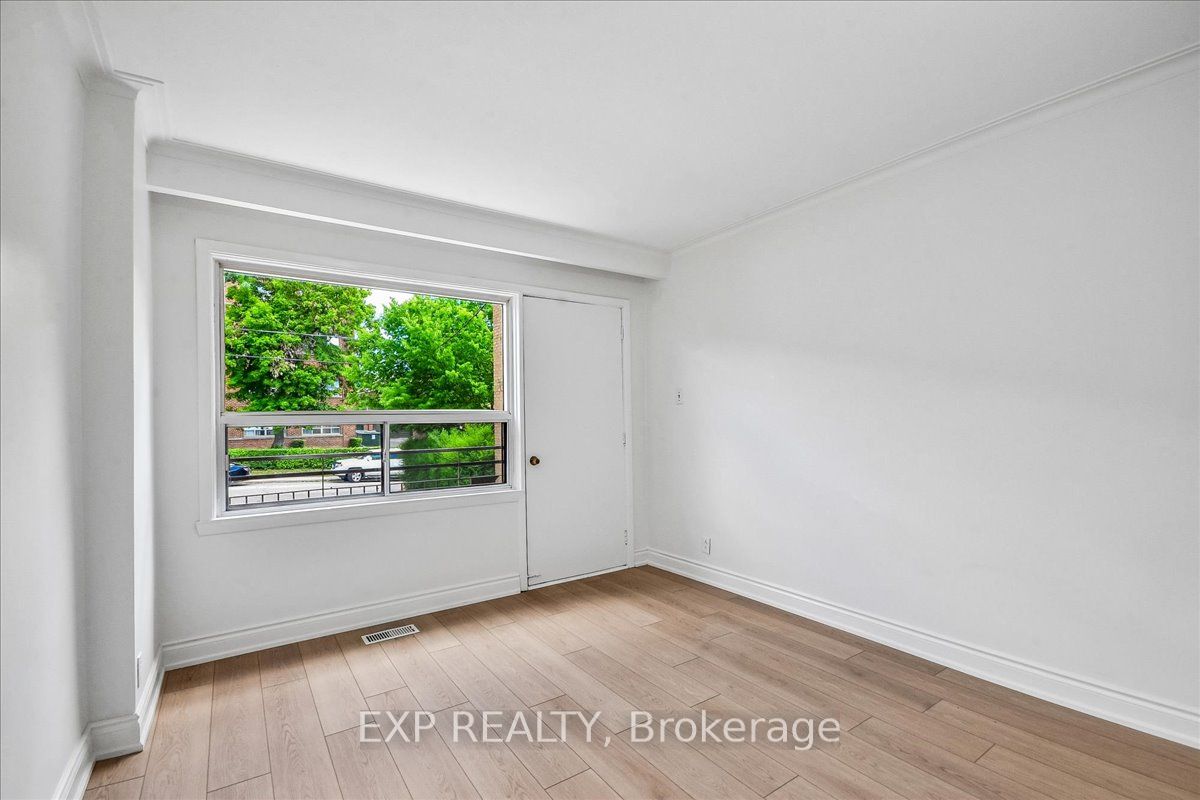 Residential in Toronto C03 5