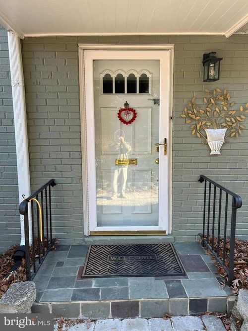 3619 Hummer Rd, ANNANDALE, VA, 22003-1502 | Card Image