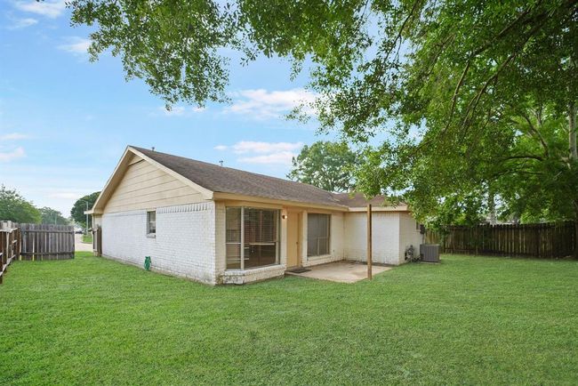 7015 Grackle Dr, House other with 3 bedrooms, 2 bathrooms and 2 parking in Cypress TX | Image 19