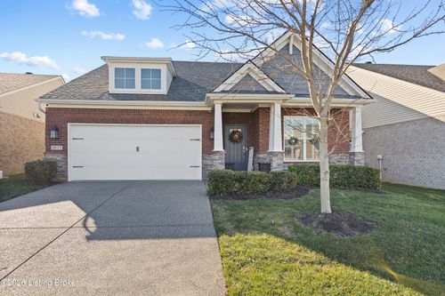 8819 Sanctuary Ln, Louisville, KY, 40291-4431 | Card Image