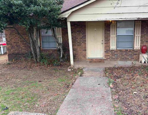 56 Southland Ct, Maumelle, AR, 72113-6222 | Card Image