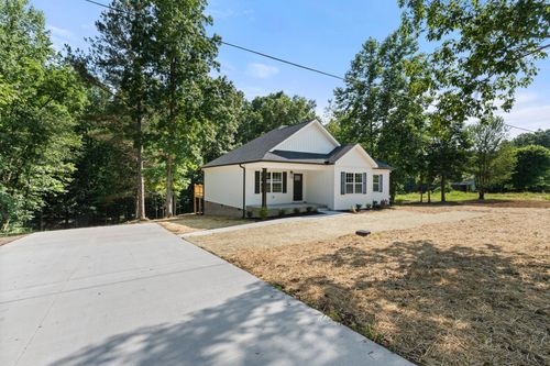 6149 Dewey Carr Rd, Bethpage, TN, 37022-8271 | Card Image
