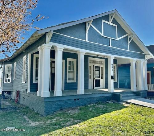 991 Walnut St, Macon, GA, 31201-1906 | Card Image