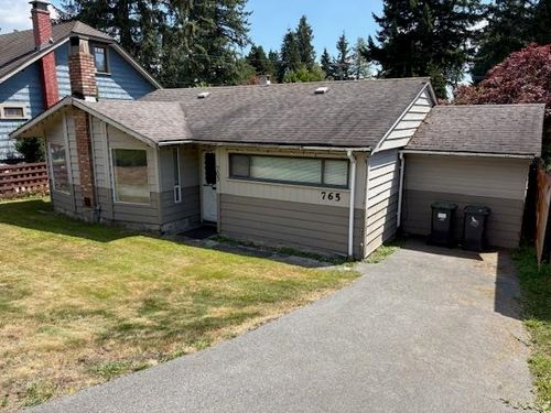 765 Lynn Valley Rd, North Vancouver, BC, V7J1Z5 | Card Image