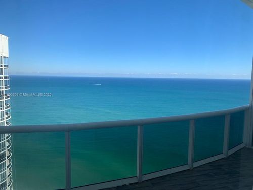 4203-15811 Collins Ave, Sunny Isles Beach, FL, 33160-4047 | Card Image