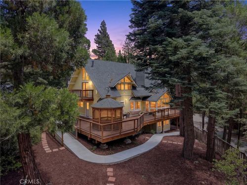 27427 Pinewood Dr, Lake Arrowhead, CA, 92352 | Card Image