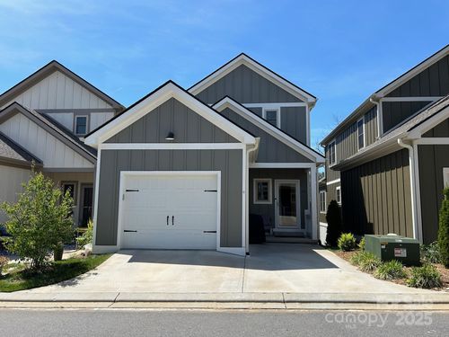24 Wheeler Rd, Weaverville, NC, 28787-0678 | Card Image