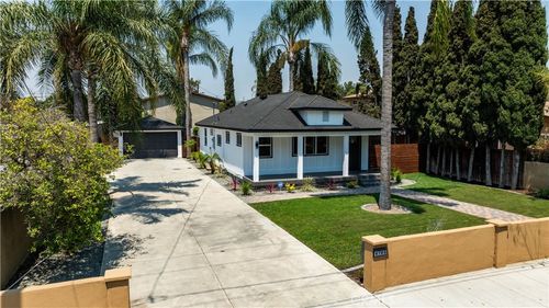 4705 E Washington Ave, Orange, CA, 92869-4124 | Card Image