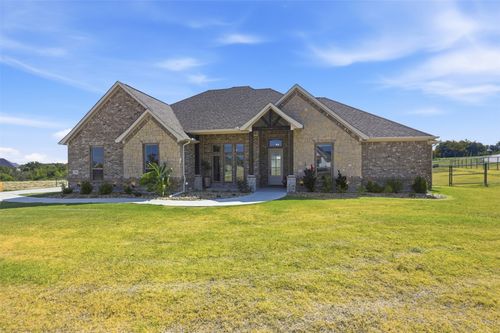 300 Spanish Oak Ct, Weatherford, TX, 76085-4010 | Card Image