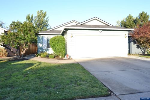 450 St Clair Wy, Eagle Point, OR, 97524 | Card Image