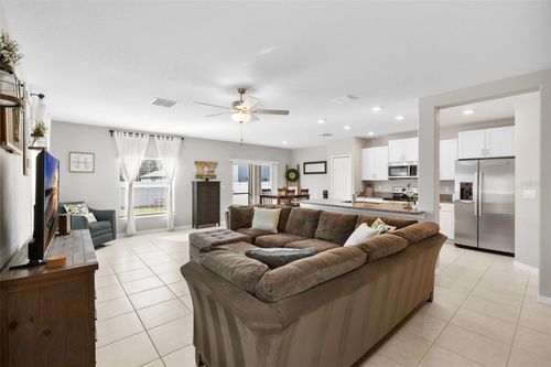 36412 Garden Wall Way, ZEPHYRHILLS, FL, 33541-4818 | Card Image