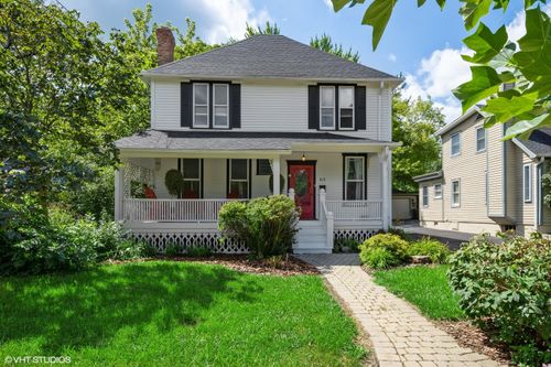 315 W Lincoln Ave, Barrington, IL, 60010-4269 | Card Image