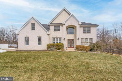 1 Costa Ct, Langhorne, PA, 19047-2022 | Card Image