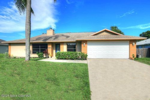 123 Friar Ct, SEBASTIAN, FL, 32958-6721 | Card Image