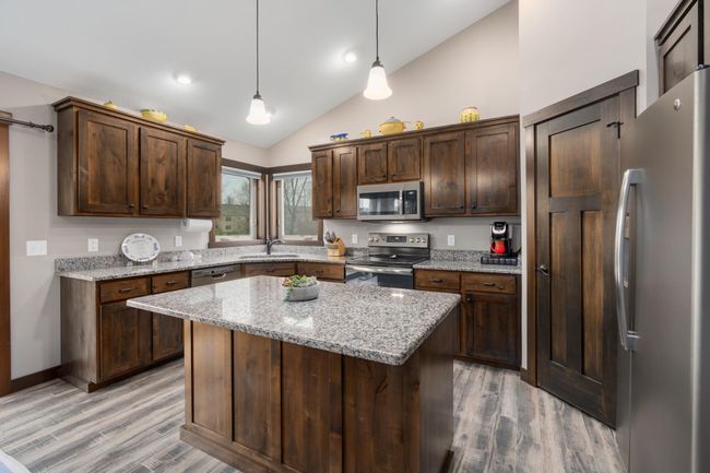 09-Kitchen.jpg | Image 8