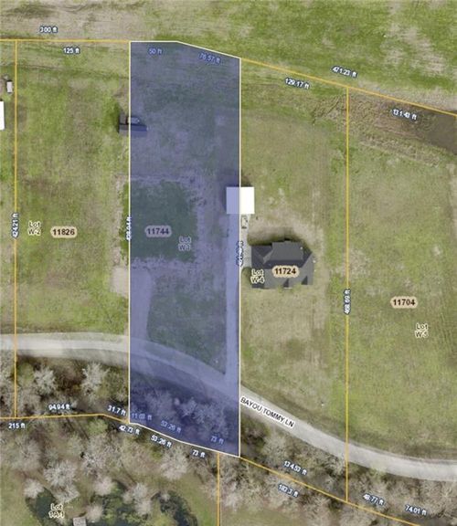 11744 Bayou Tommy Ln, Port Allen, LA, 70767-4683 | Card Image