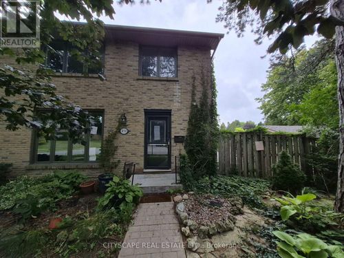 8-850 Berkshire Dr, London, ON, N6J3S7 | Card Image