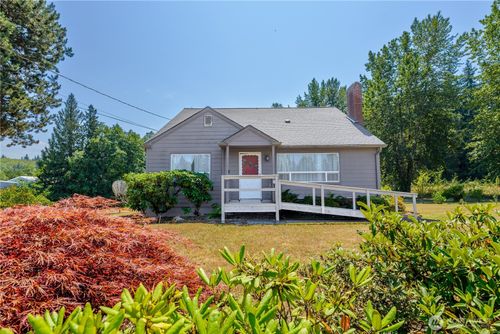 2414 W Highway 101, Port Angeles, WA, 98363-9421 | Card Image