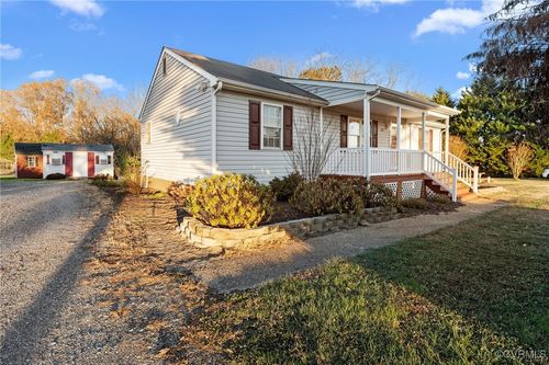 213 Old Howerton Rd, Dunnsville, VA, 22454-3319 | Card Image