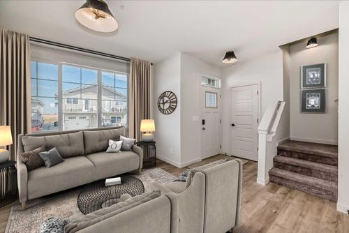 35 White Pelican Way, Lomond, AB, T0L1G0 | Card Image