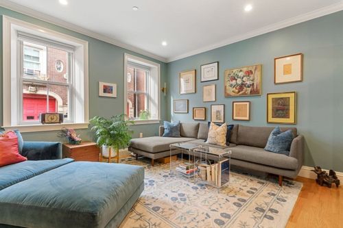 1-33 Winthrop St, Boston, MA, 02129-3357 | Card Image