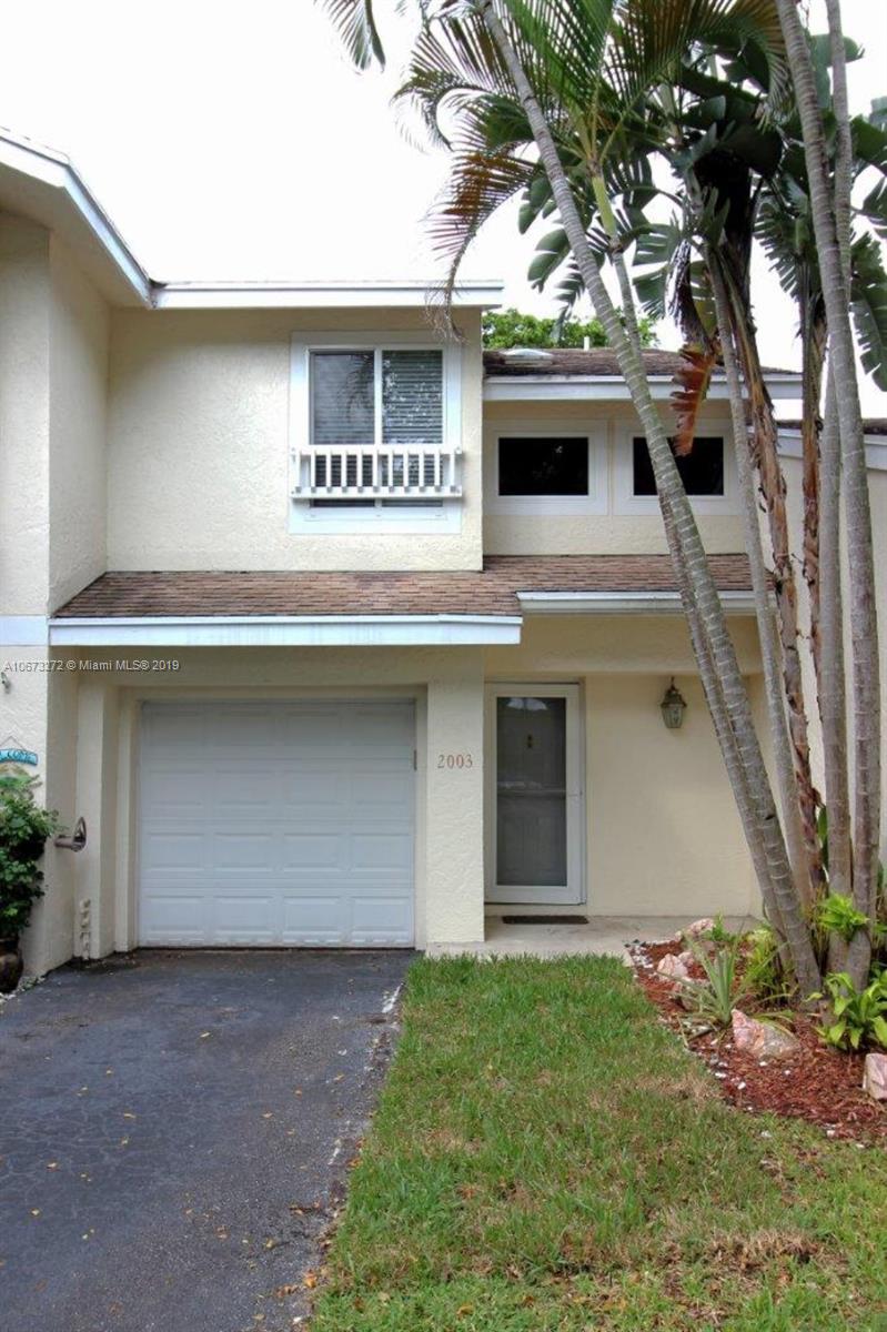 2003 2003 E Discovery Cir E, Sold in Deerfield Beach Zoocasa