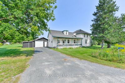 2323 County Rd 40, House other with 2 bedrooms, 2 bathrooms and 6 parking in Trenton ON | Image 1