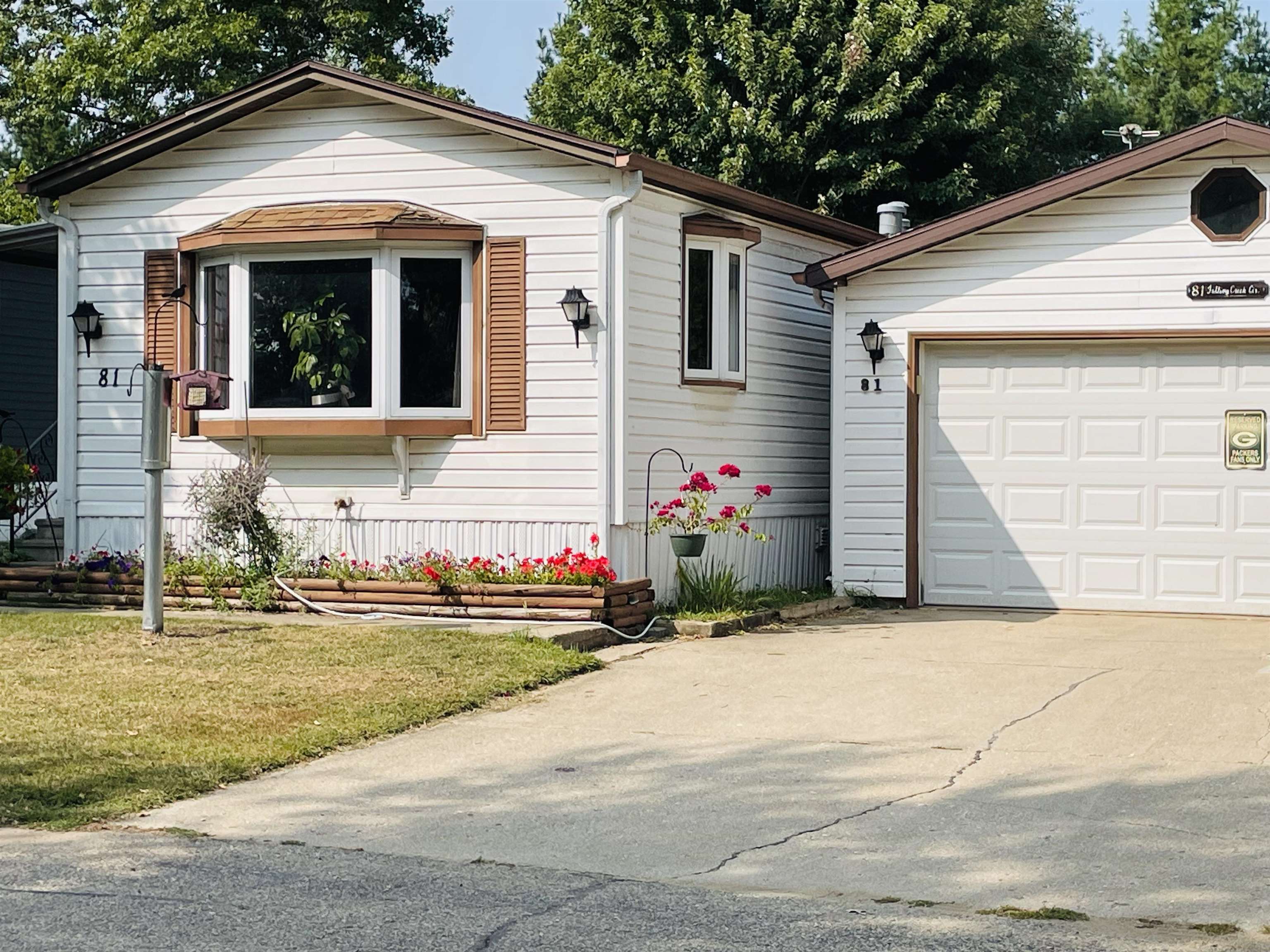 Falling Creek Cir, Janesville, WI 53548