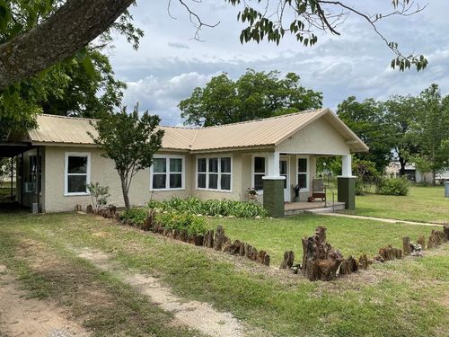 801 N Avenue A, Cross Plains, TX, 76443-2202 | Card Image