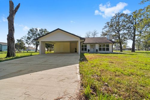 456 Deep Woods Lane, Livingston, TX, 77351 | Card Image