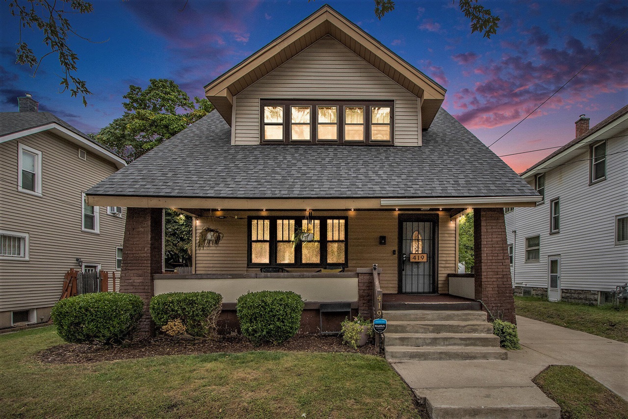 Storrs St, Grand Rapids, MI 49507