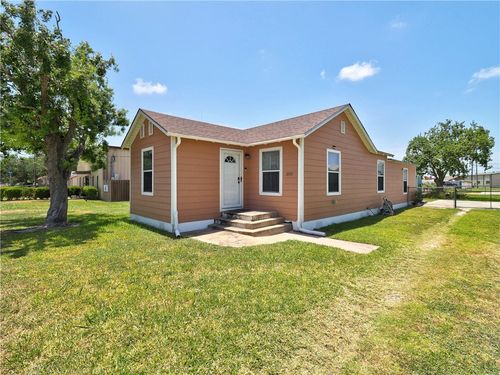 2571 1st St, Ingleside, TX, 78362-5931 | Card Image