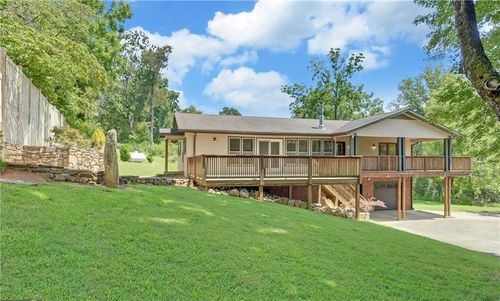 140 Tranquility Dr, Demorest, GA, 30535-4154 | Card Image