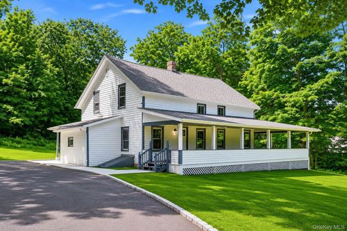 472 Bullet Hole Rd, Mahopac, NY, 10541-2604 | Card Image