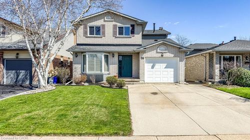 35 Horizon Crt, Hamilton, ON, L9B1W8 | Card Image