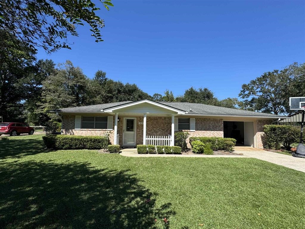 Freddye Ave, Kirbyville, TX 75956