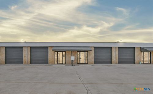 warehouse-5-1419 Fleming Drive, Seguin, TX, 78155 | Card Image
