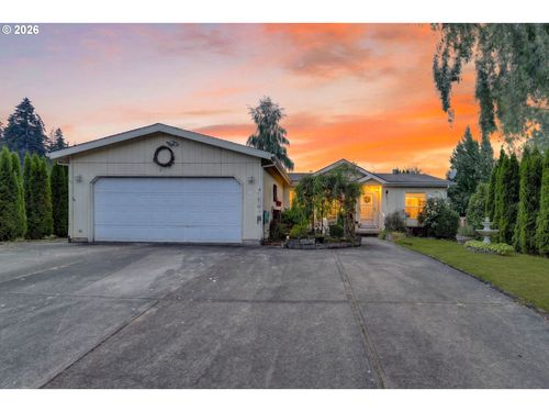 1837 Woodland Ave, Woodburn, OR, 97071-2009 | Card Image