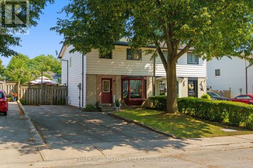 10 Glen Eden Court, Hamilton (Gourley), ON, L9C6H6 | Card Image