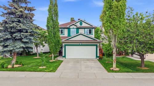 61 Millview Pk Sw, Calgary, AB, T2Y3Y3 | Card Image