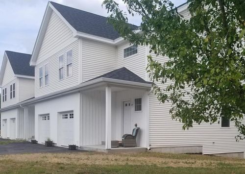 i-1-17 Signal Street, Sanford, ME, 04083 | Card Image