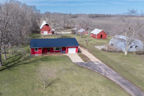 1043 65th St, Ceylon, MN, 56121-1118 | Card Image