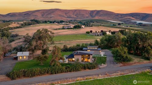 197 Skyview Dr, Ellensburg, WA, 98926-9529 | Card Image
