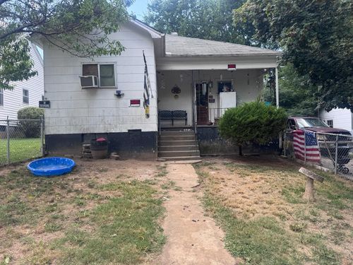 904 N B St, Lenoir City, TN, 37771-1619 | Card Image