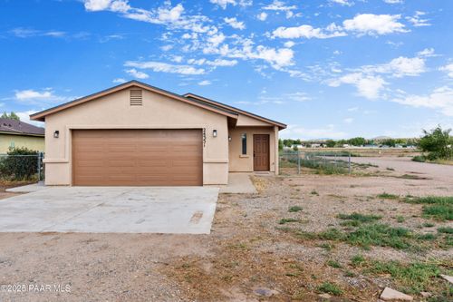 24351 N Diamond Head Ave, Paulden, AZ, 86334-4032 | Card Image