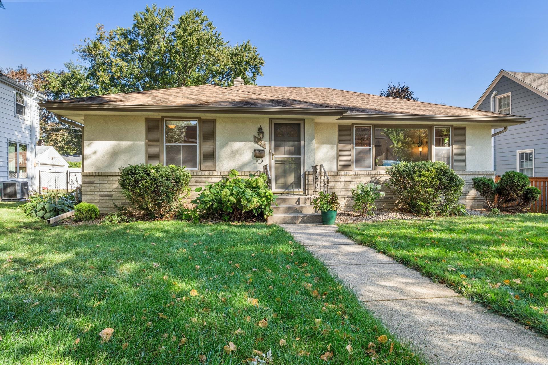 Hoyt Ave, Saint Paul, MN 55108
