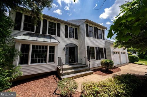13824 Springstone Dr, CLIFTON, VA, 20124-2361 | Card Image