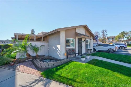 10321 Santana Ranch Dr, Santee, CA, 92071 | Card Image