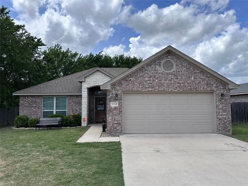1212 Bowman Ridge Rd, Stephenville, TX, 76401-5168 | Card Image