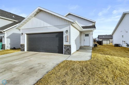 6032 79th Ave S, Horace, ND, 58047-5522 | Card Image